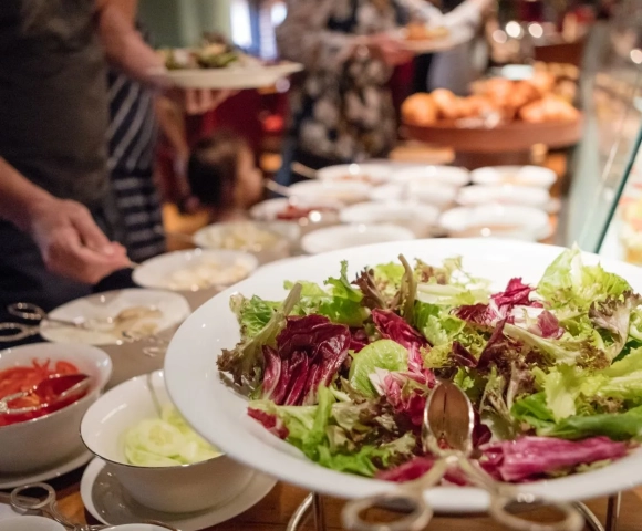 Breakfast - do we know how to serve it?