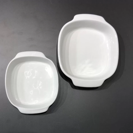 Set of 2 square bowls with handles for oven