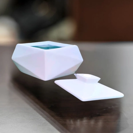 MANY FACES collection