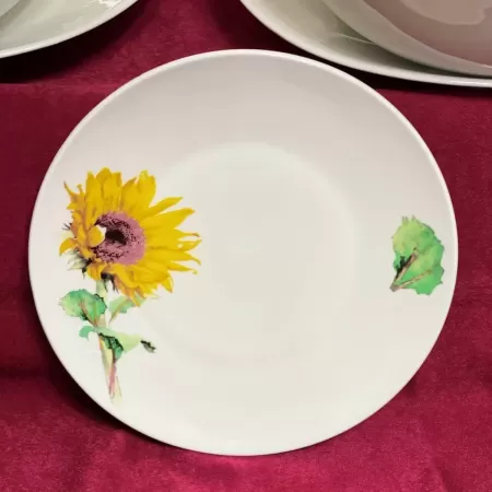 Serviciu de masa FLOAREA SOARELUI (6 persoane)